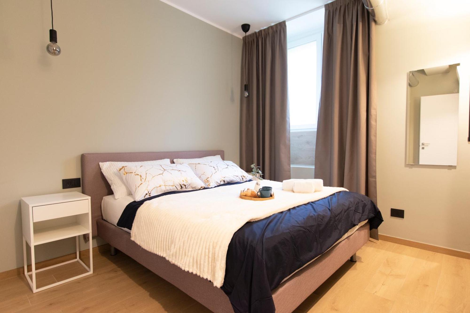 Апартаменты Ihost Luxury -Free Parking- Plana 6 Милан Экстерьер фото